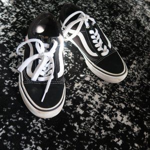 Men's Vans Black OLD SKOOL PRO Skater Shoes Size 6